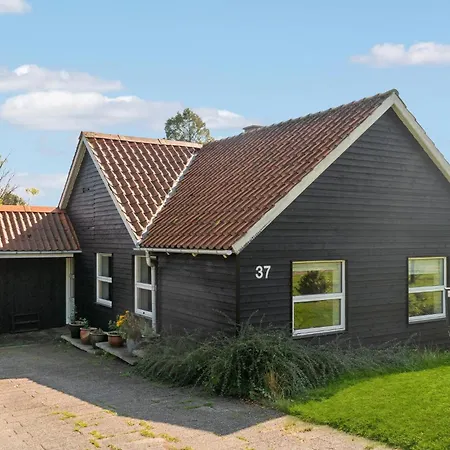 Awesome In With Wifi Holiday home *